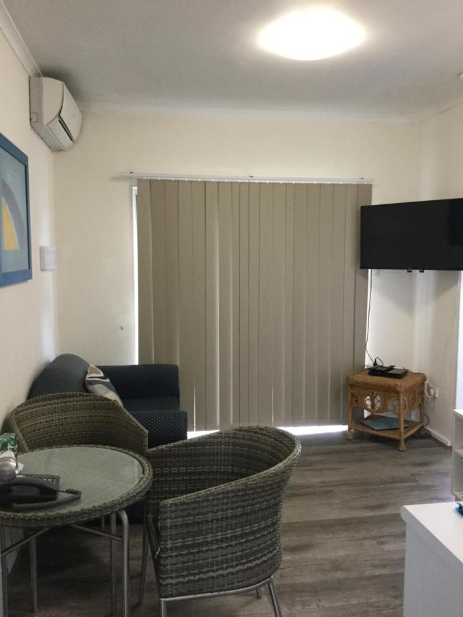 Hotel Oceanside Hawks Nest Esterno foto