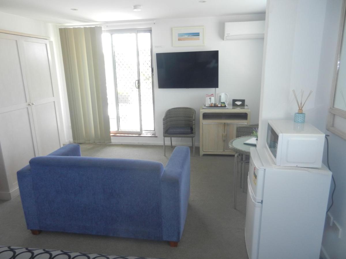 Hotel Oceanside Hawks Nest Esterno foto
