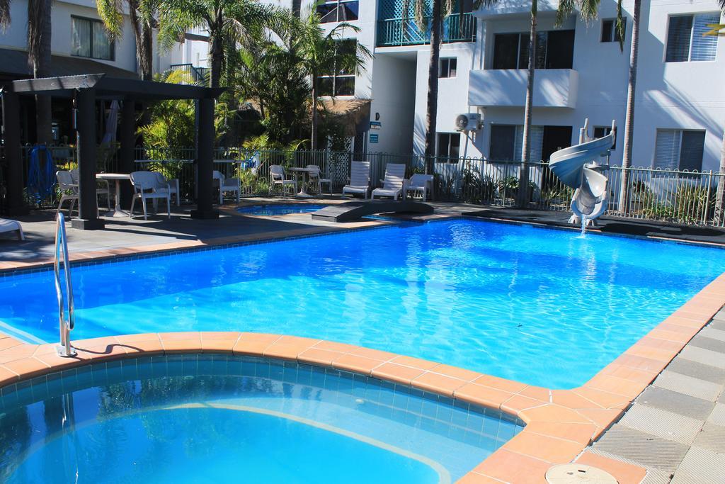 Hotel Oceanside Hawks Nest Esterno foto